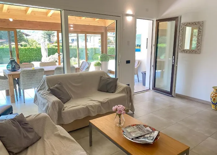 펜션 Paradiso-boschetto Mit Pool *