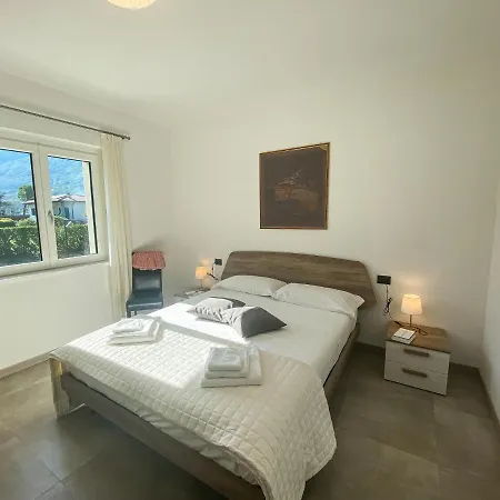 Feriehus Paradiso-boschetto Mit Pool *