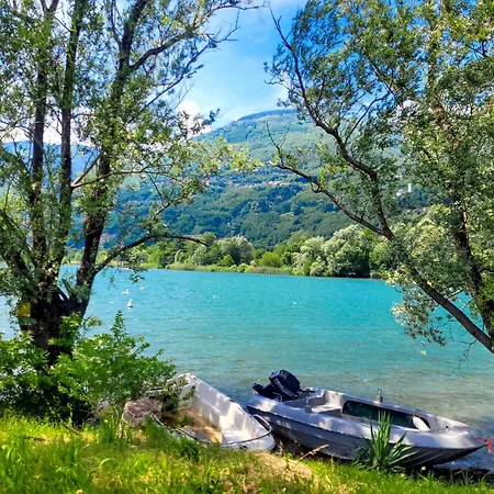 度假居 Paradiso-boschetto Mit Pool