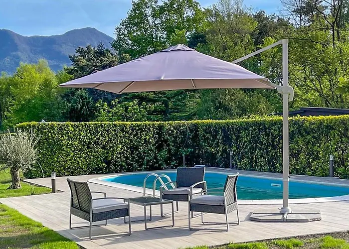 Paradiso-boschetto Mit Pool Casa vacanze Sorico